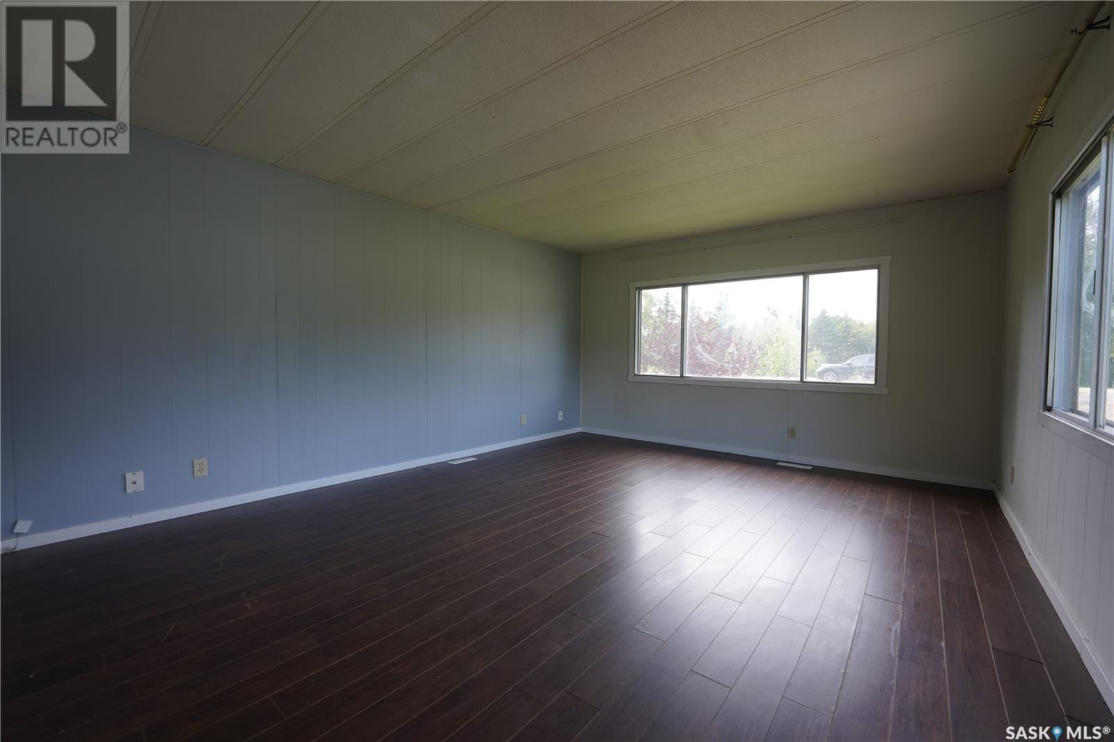 237 1st Avenue, Big River, Saskatchewan  S0J 0E0 - Photo 28 - SK013684