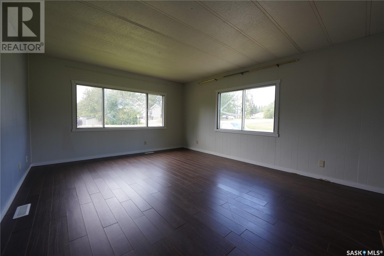237 1st Avenue, Big River, Saskatchewan  S0J 0E0 - Photo 29 - SK013684