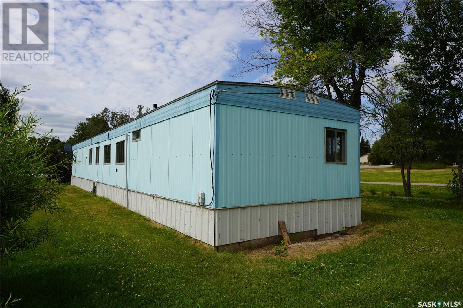 237 1st Avenue, Big River, Saskatchewan  S0J 0E0 - Photo 4 - SK013684