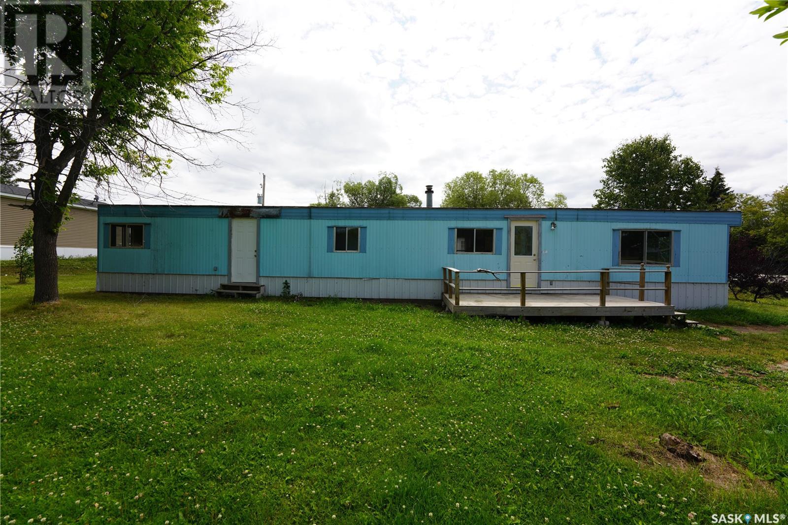 237 1st Avenue, Big River, Saskatchewan  S0J 0E0 - Photo 7 - SK013684