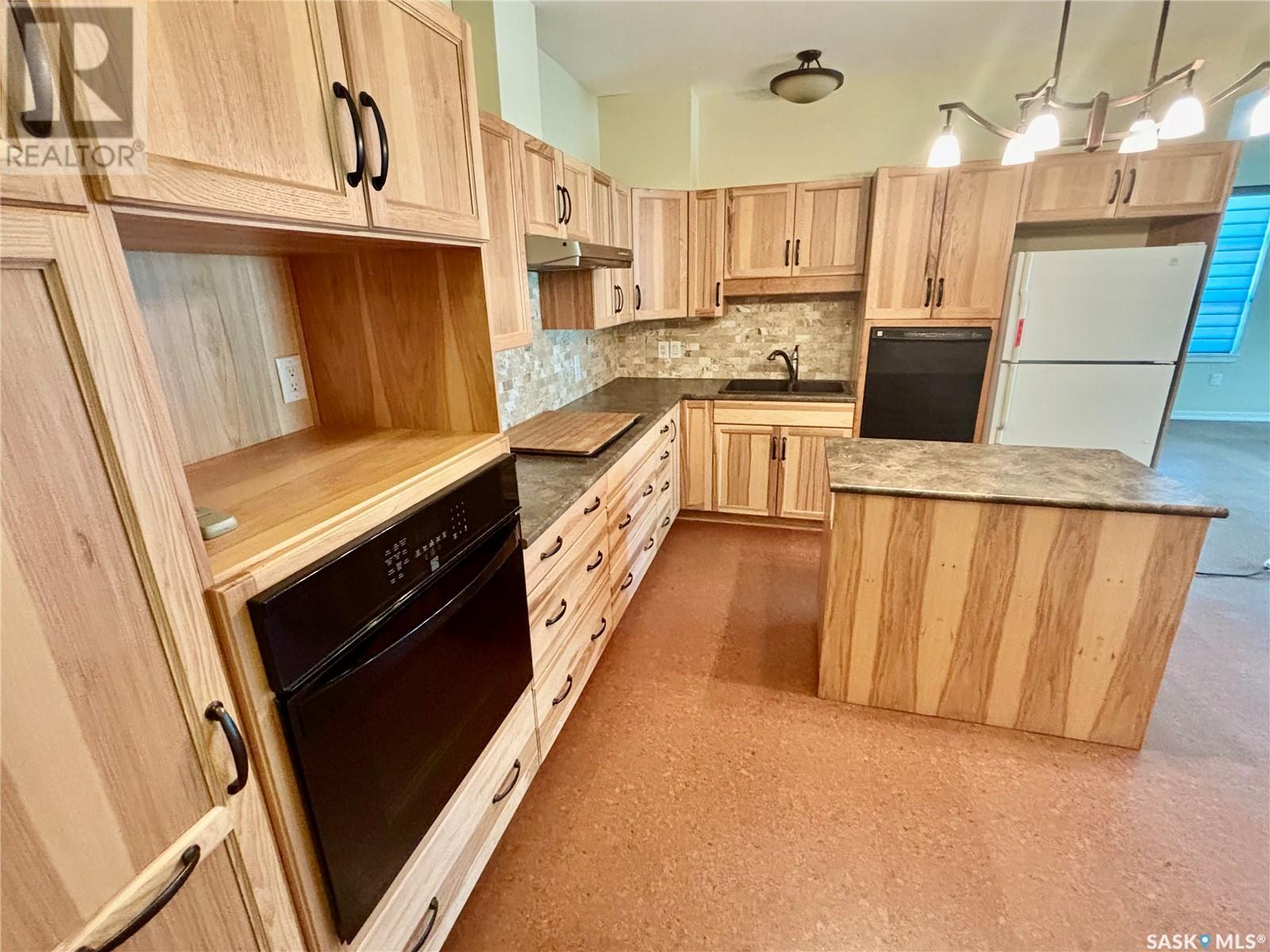 306 530 J Avenue S, Saskatoon, Saskatchewan  S7M 2A8 - Photo 9 - SK013676