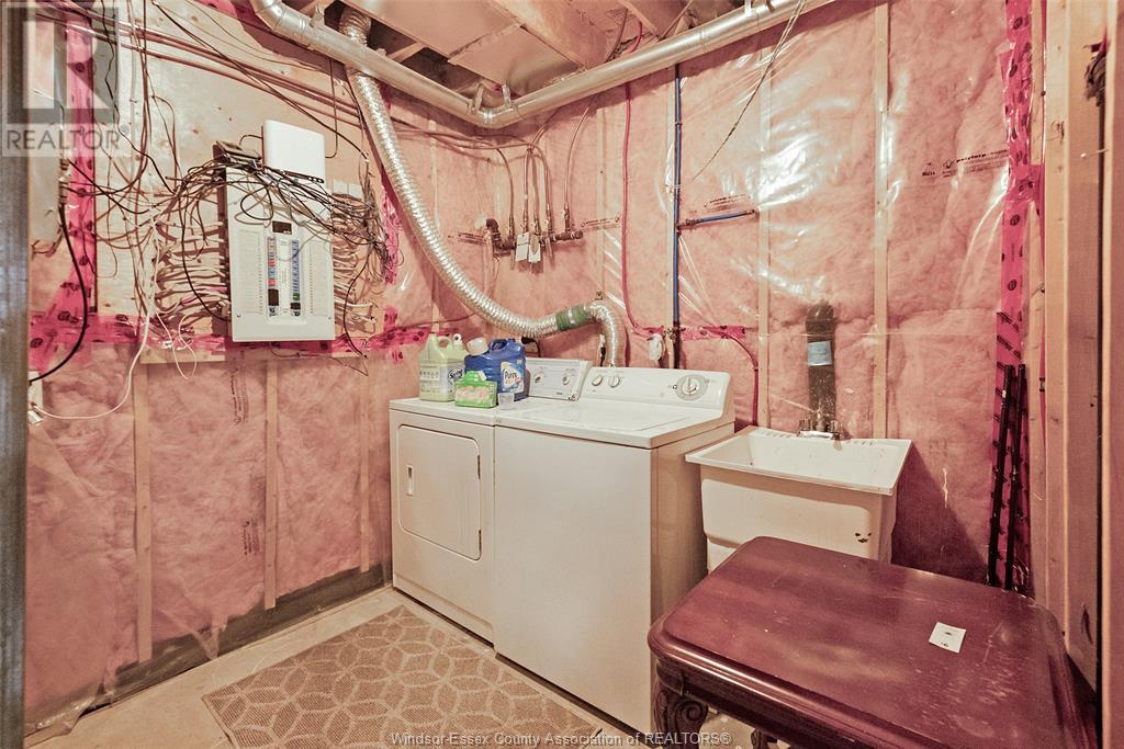 2376 Askin, Windsor, Ontario  N9E 4Y2 - Photo 38 - 25018787