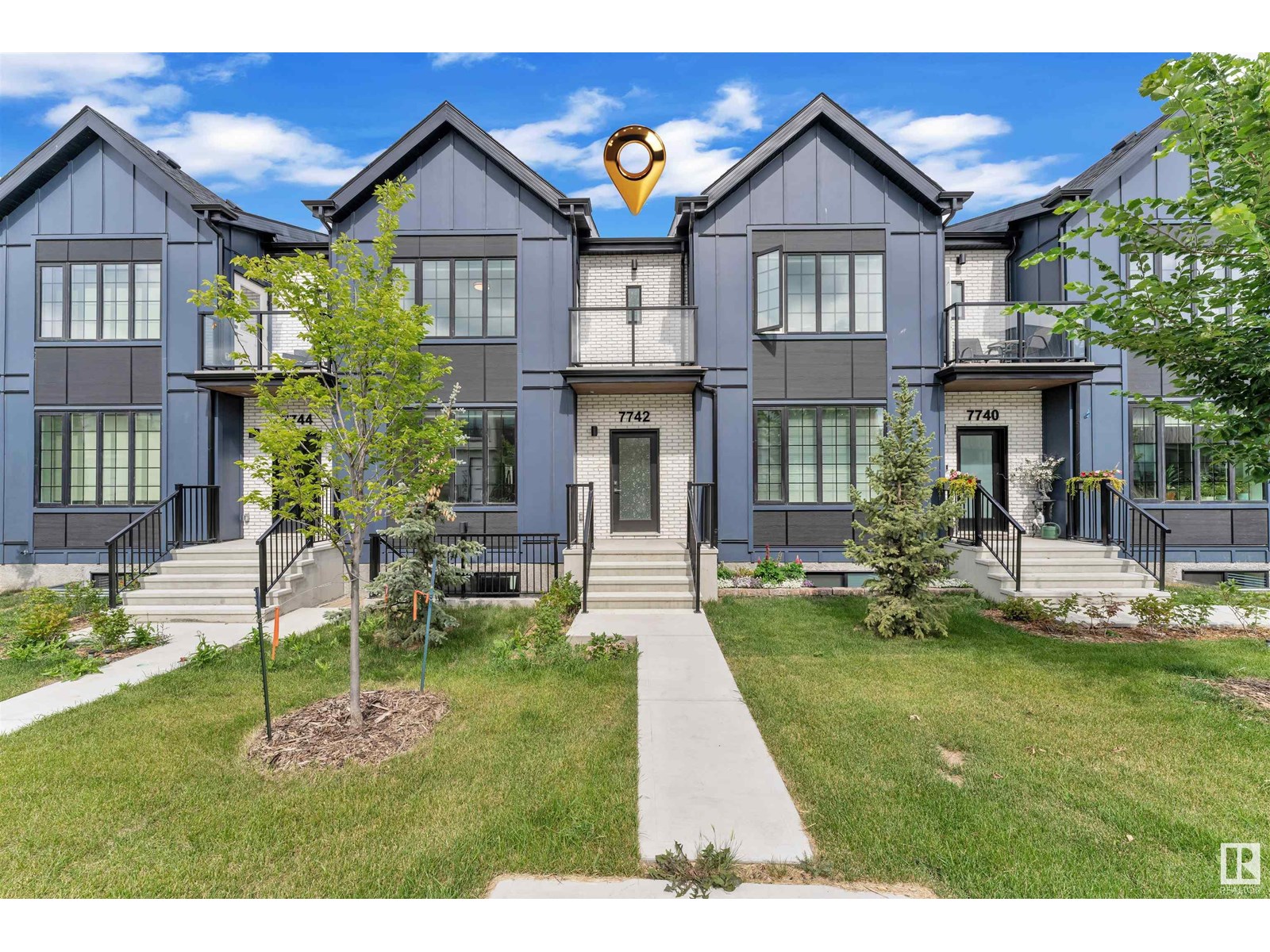 Property at 7742 YORKE MEWS NW image 1