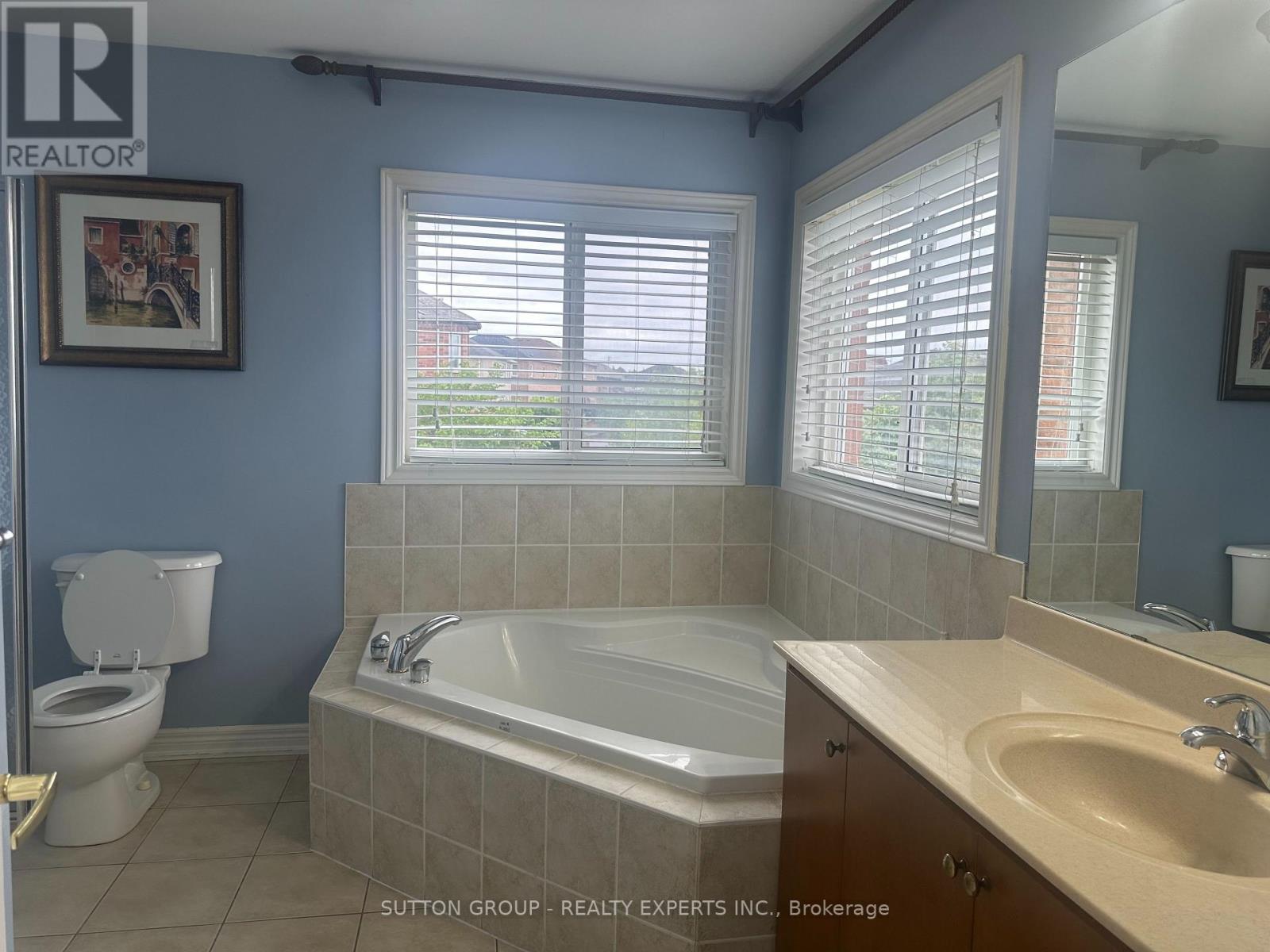5 Sea Lion Road, Brampton, Ontario  L6V 4P8 - Photo 12 - W12240565