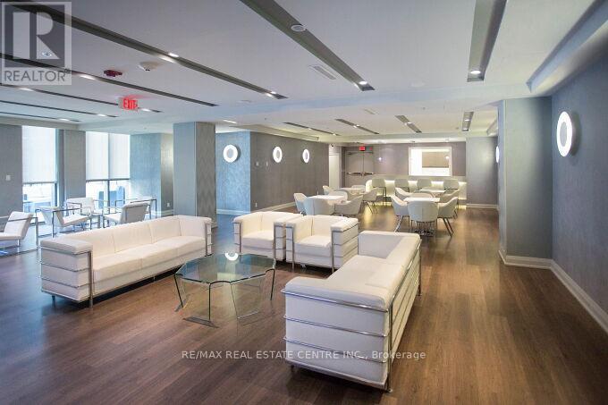 1116 - 80 Esther Lorrie Drive, Toronto, Ontario  M9W 0C6 - Photo 15 - W12303717