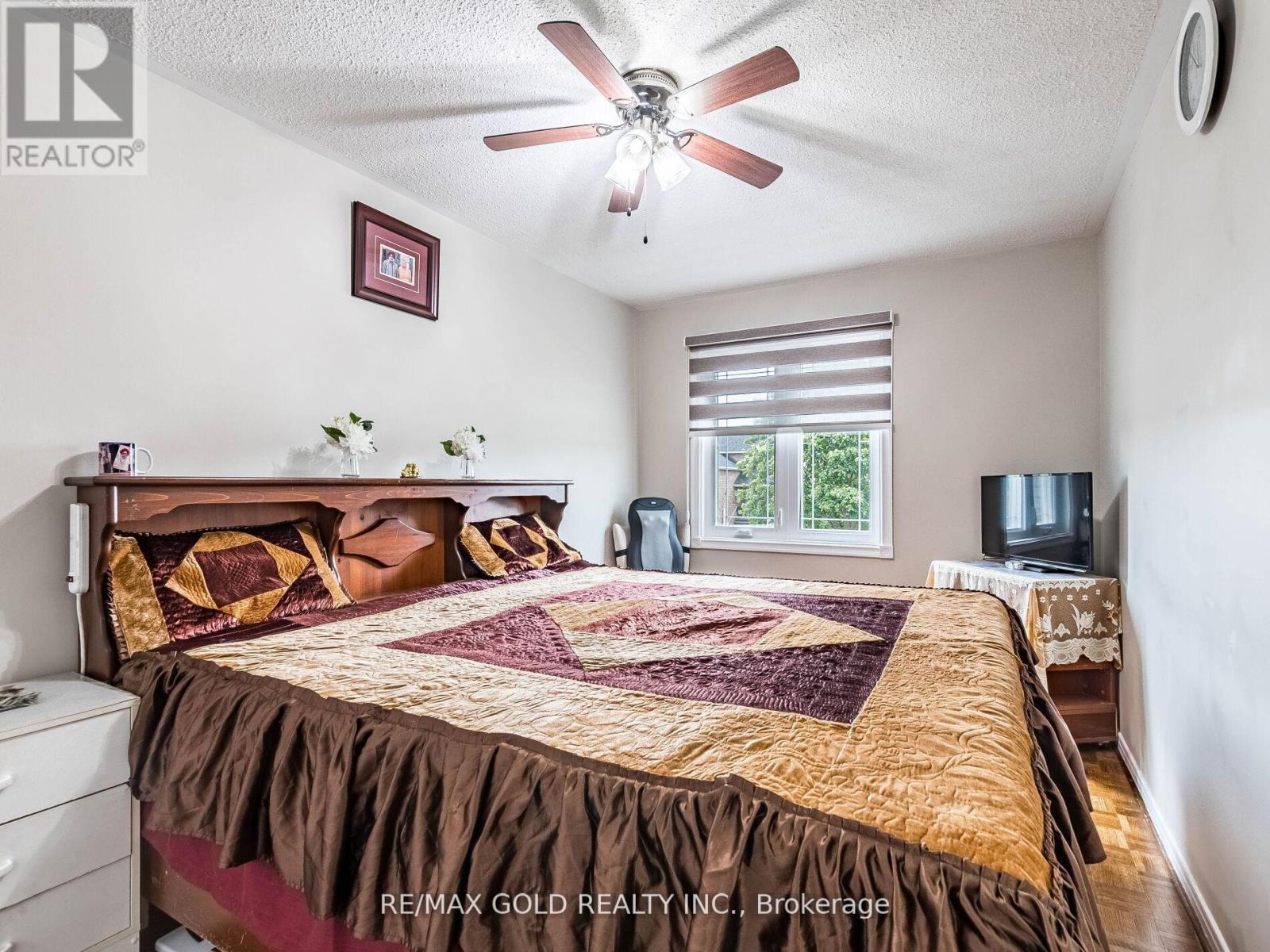 14 Kentucky Drive, Brampton, Ontario  L6Y 4G2 - Photo 25 - W12305874