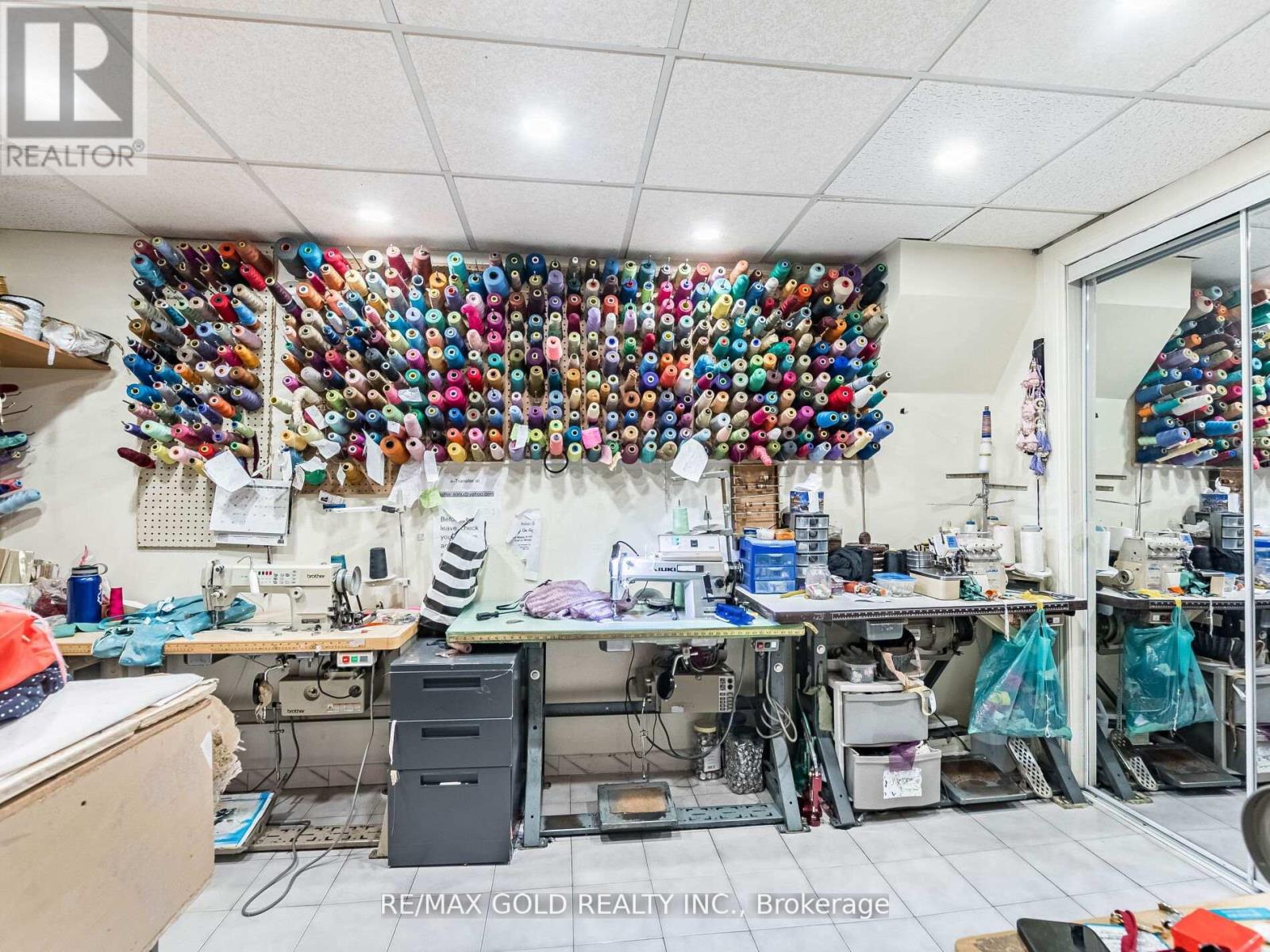 14 Kentucky Drive, Brampton, Ontario  L6Y 4G2 - Photo 41 - W12305874