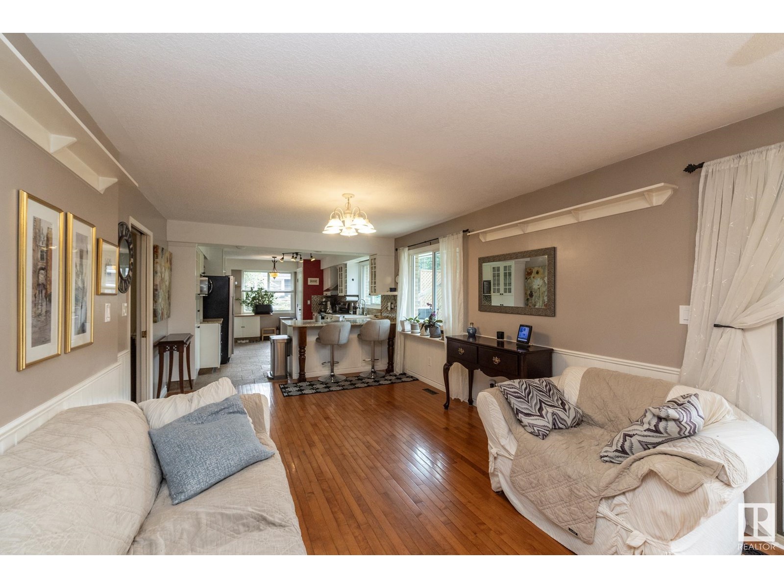 Property at #10 53226 RGE ROAD 261 image 3