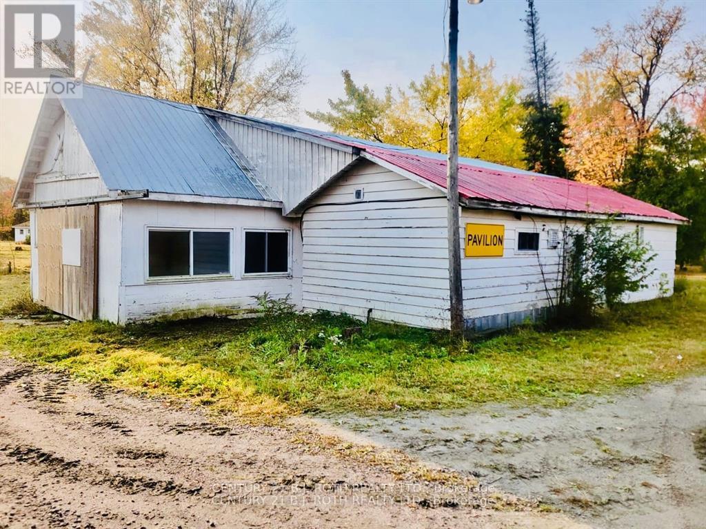 270 Pierre Road, West Nipissing, Ontario  P2B 2W8 - Photo 15 - X12251814