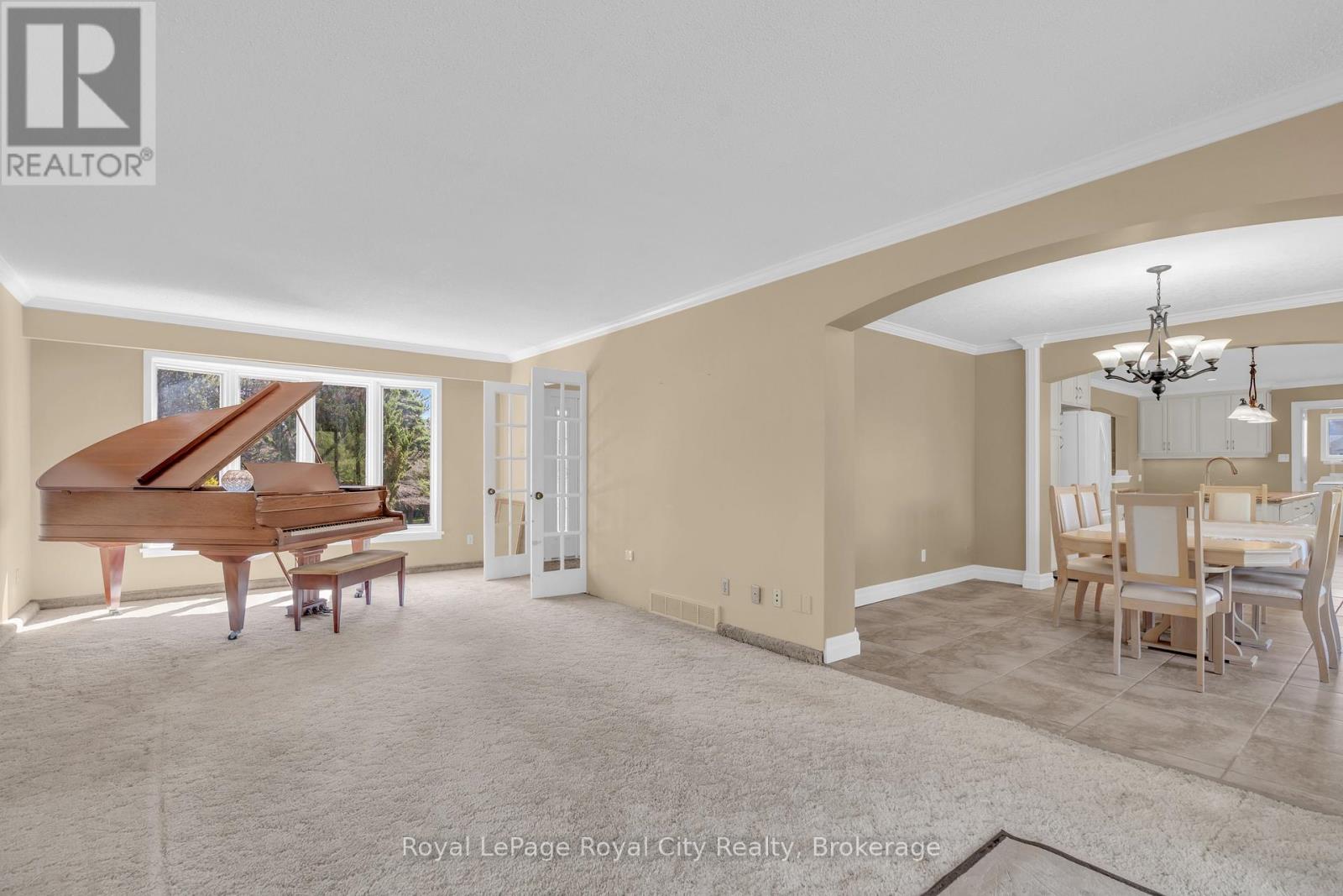 4502 Wellington Road 35 Road, Puslinch (Crieff/aikensville/killean), Ontario  N1H 6J3 - Photo 16 - X12306026
