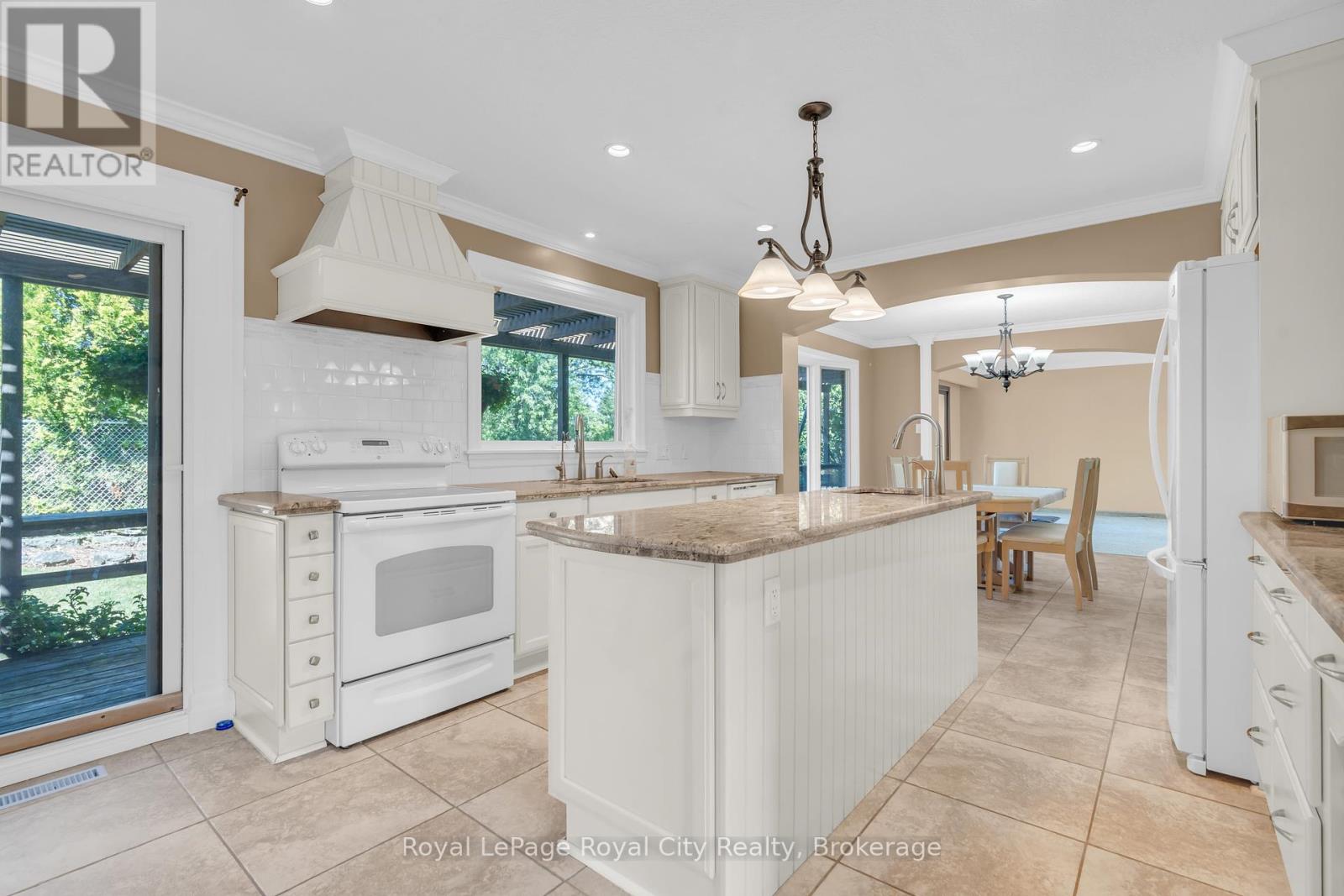 4502 Wellington Road 35 Road, Puslinch (Crieff/aikensville/killean), Ontario  N1H 6J3 - Photo 20 - X12306026