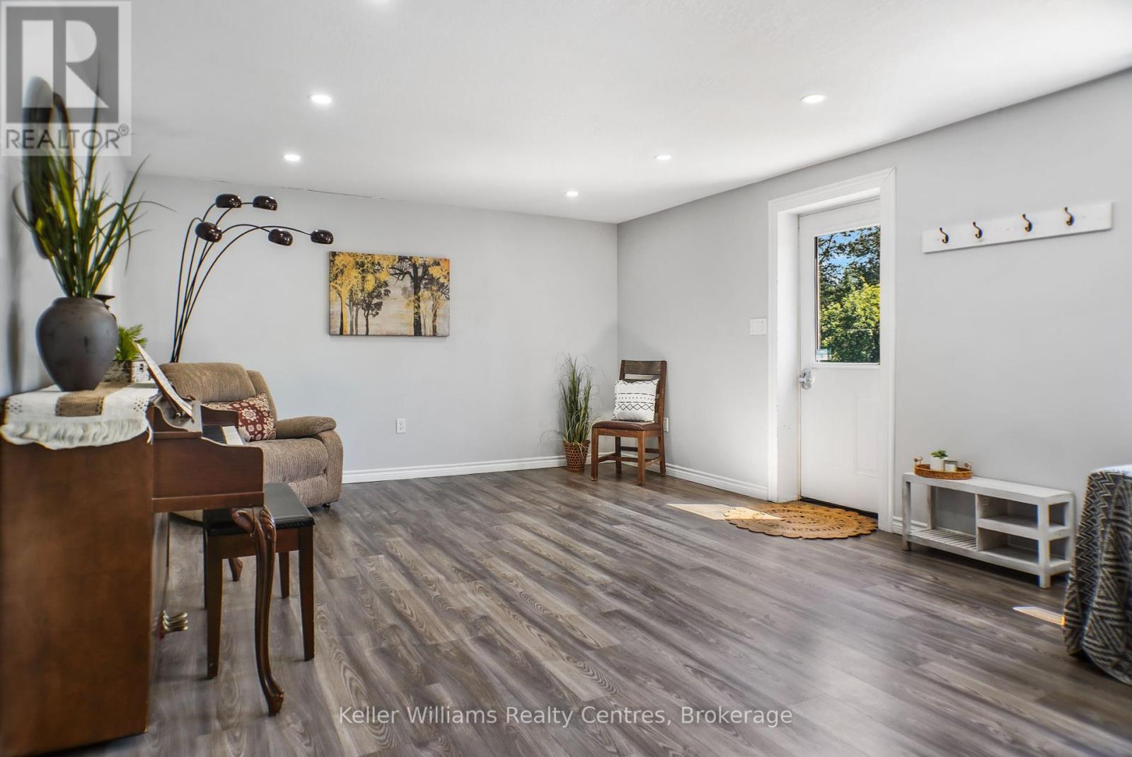 23 Stokes Bay Road, Northern Bruce Peninsula, Ontario  N0H 1W0 - Photo 14 - X12306029