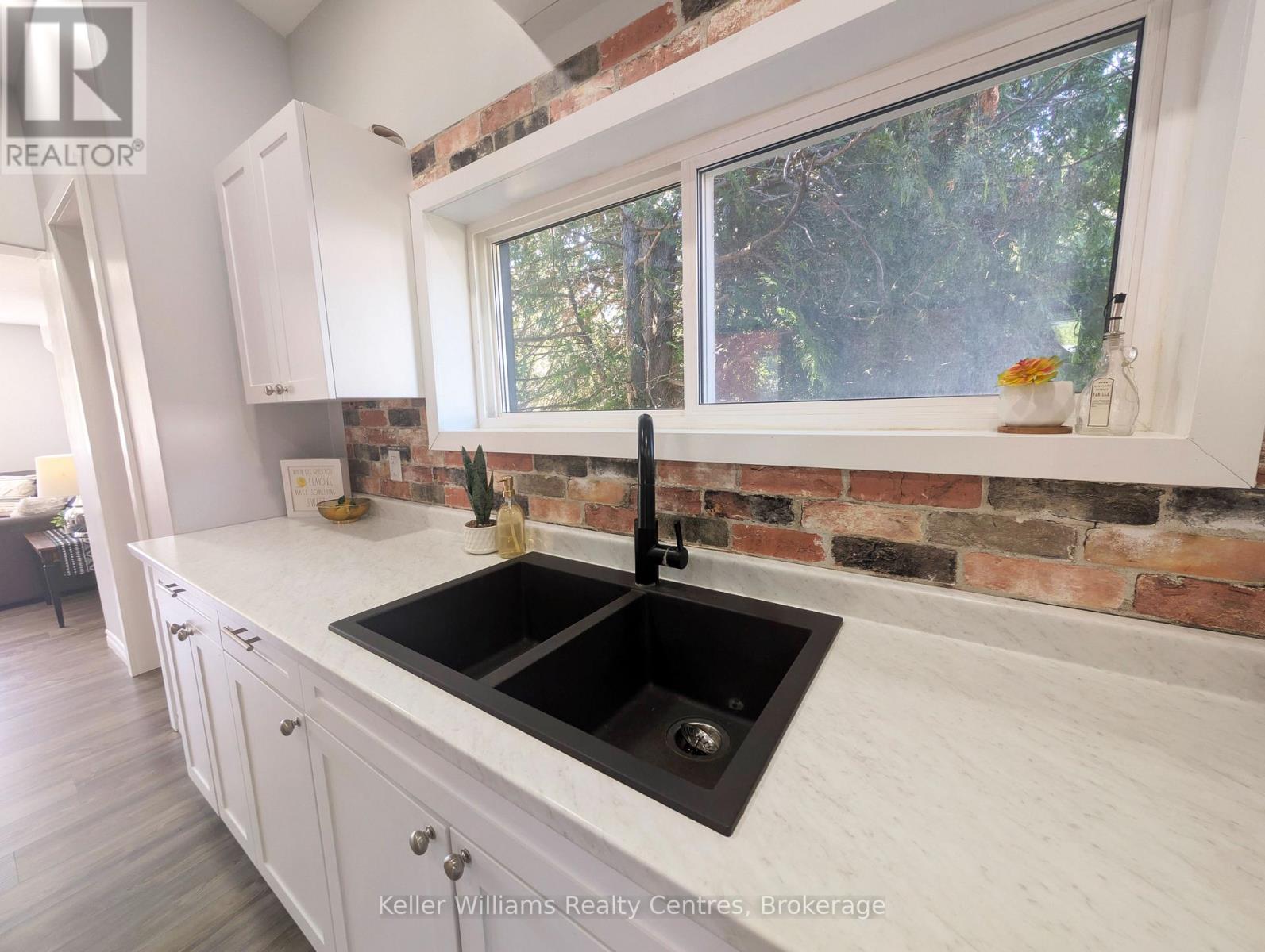 23 Stokes Bay Road, Northern Bruce Peninsula, Ontario  N0H 1W0 - Photo 18 - X12306029