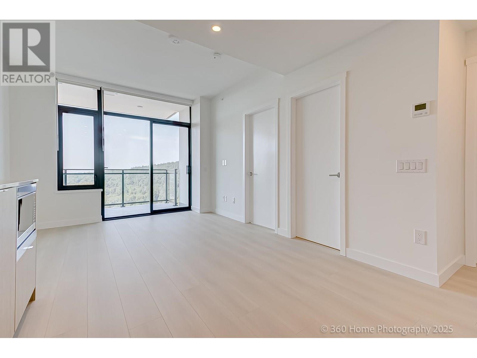 2304 626 Claremont Street, Coquitlam, British Columbia  V3J 0T1 - Photo 13 - R3030386