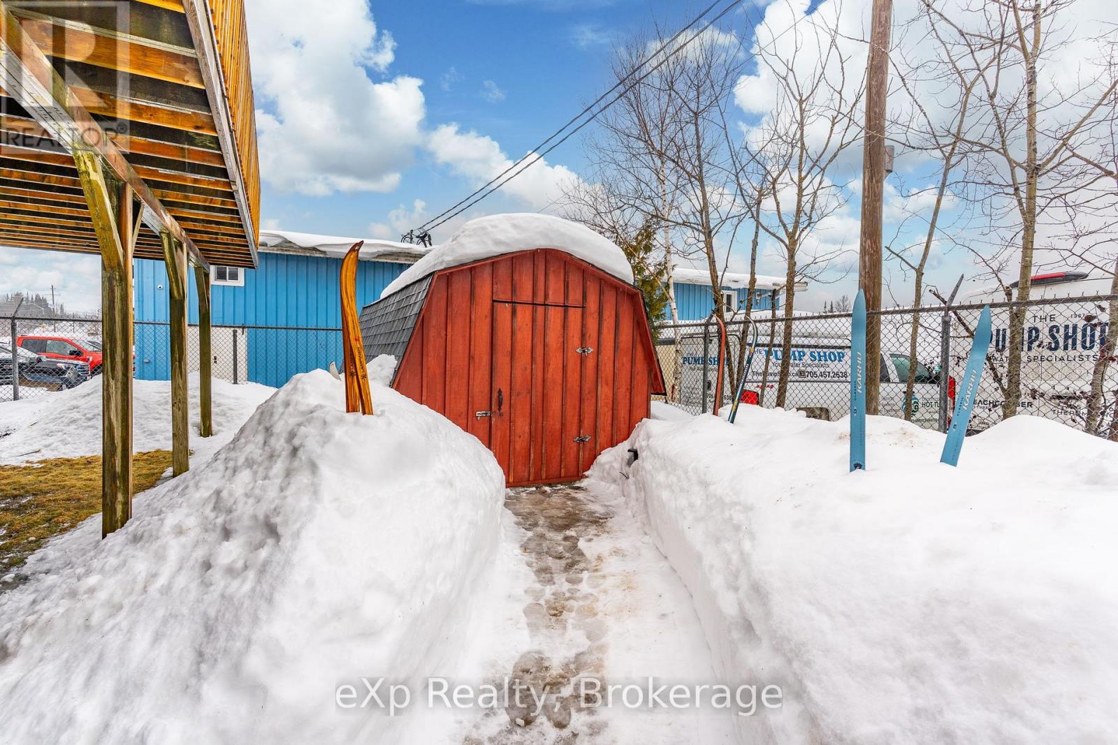 13 Industrial Park Road, Dysart Et Al, Ontario  K0M 1S0 - Photo 19 - X12012172