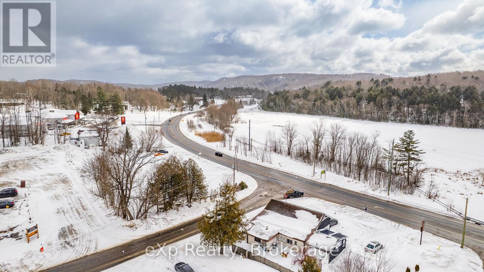 13 Industrial Park Road, Dysart Et Al, Ontario  K0M 1S0 - Photo 39 - X12012172