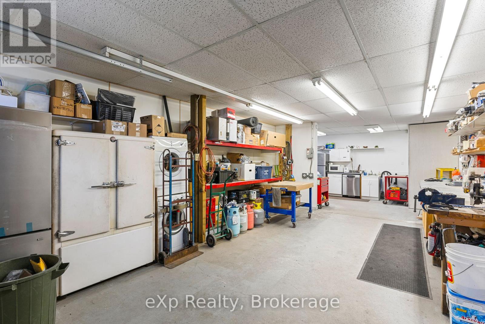 13 Industrial Park Road, Dysart Et Al, Ontario  K0M 1S0 - Photo 5 - X12012172