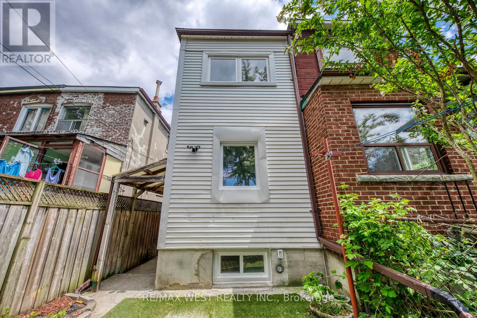 1 - 1190 Ossington Avenue, Toronto, Ontario  M6G 3W1 - Photo 20 - C12305990