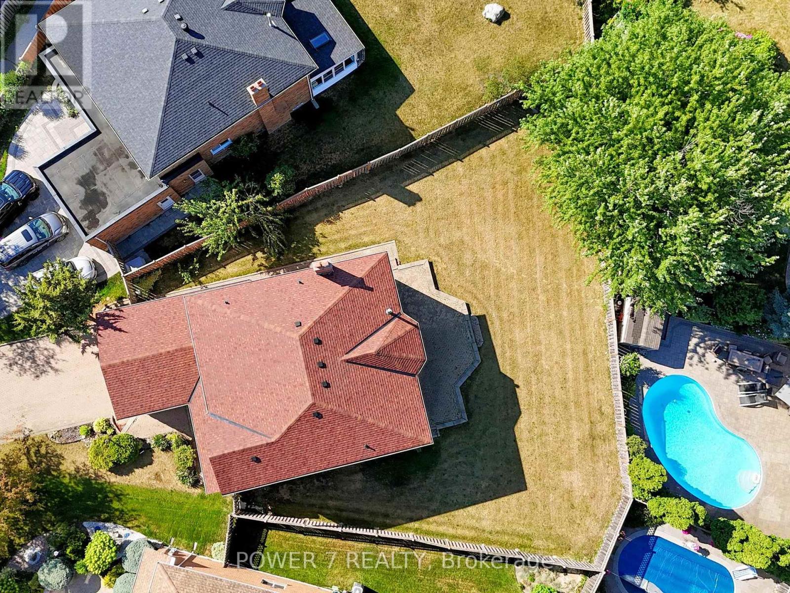 Property at 54 HEWLETT CRESCENT image 4