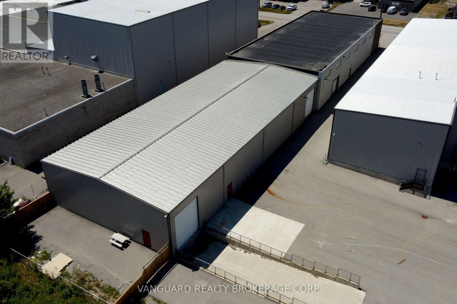 75 Welham Road, Barrie, Ontario  L4N 8Y3 - Photo 25 - S12305949