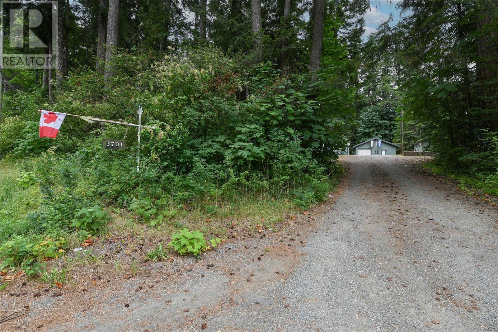 3701 Island Hwy S, Courtenay, British Columbia  V9N 9T4 - Photo 1 - 1008429