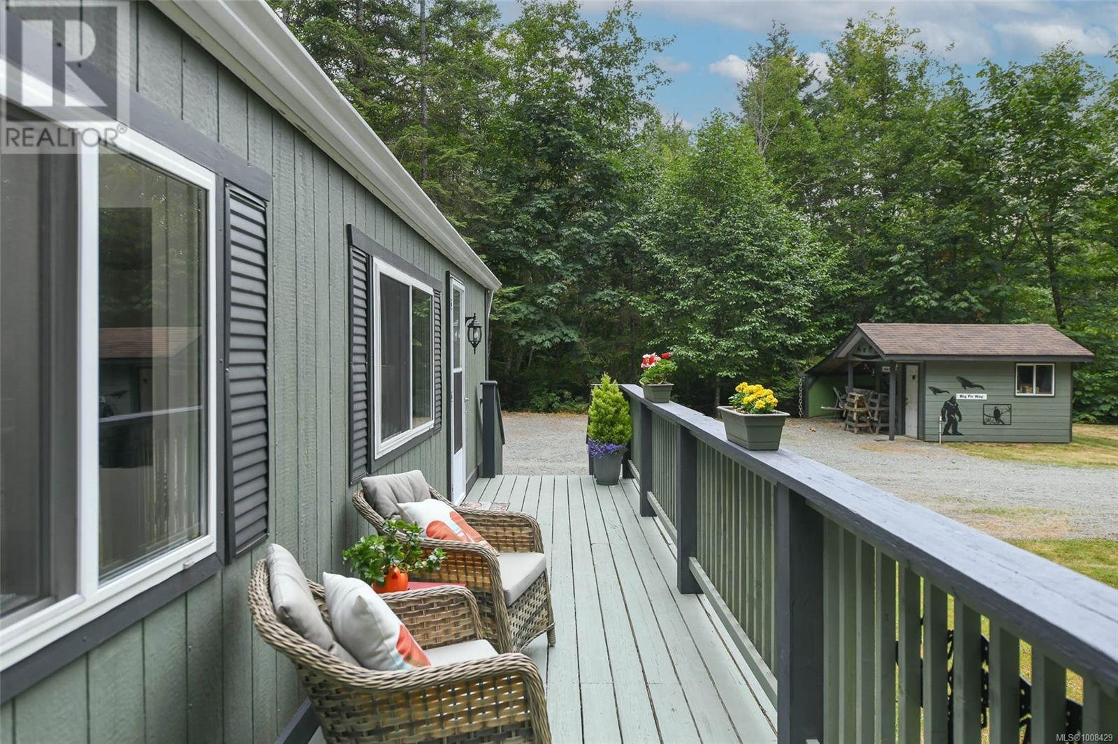 3701 Island Hwy S, Courtenay, British Columbia  V9N 9T4 - Photo 17 - 1008429