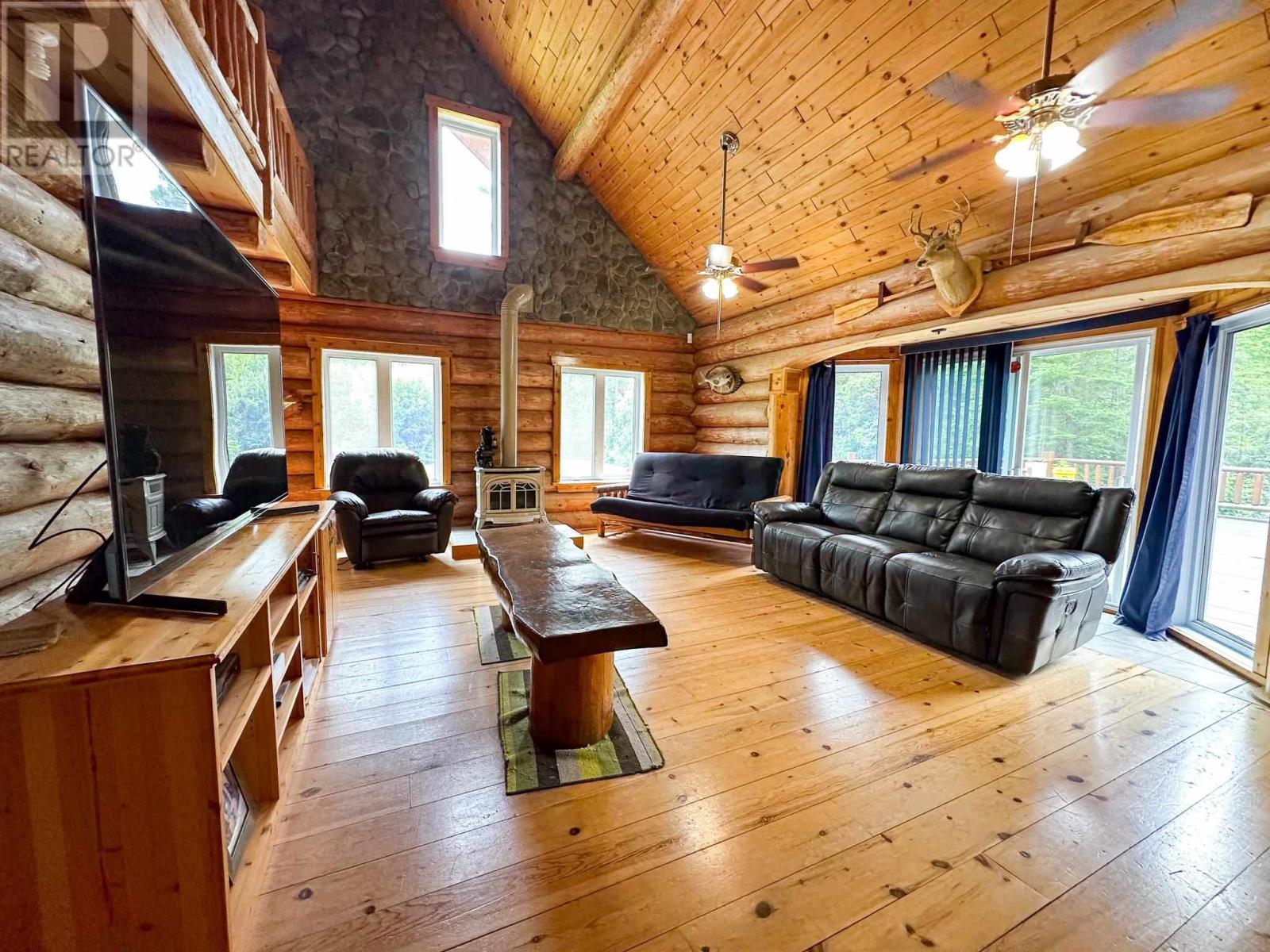 292 Branch Road 16 Storm Bay Road, Kenora, Ontario  P0X 1C0 - Photo 11 - TB251362