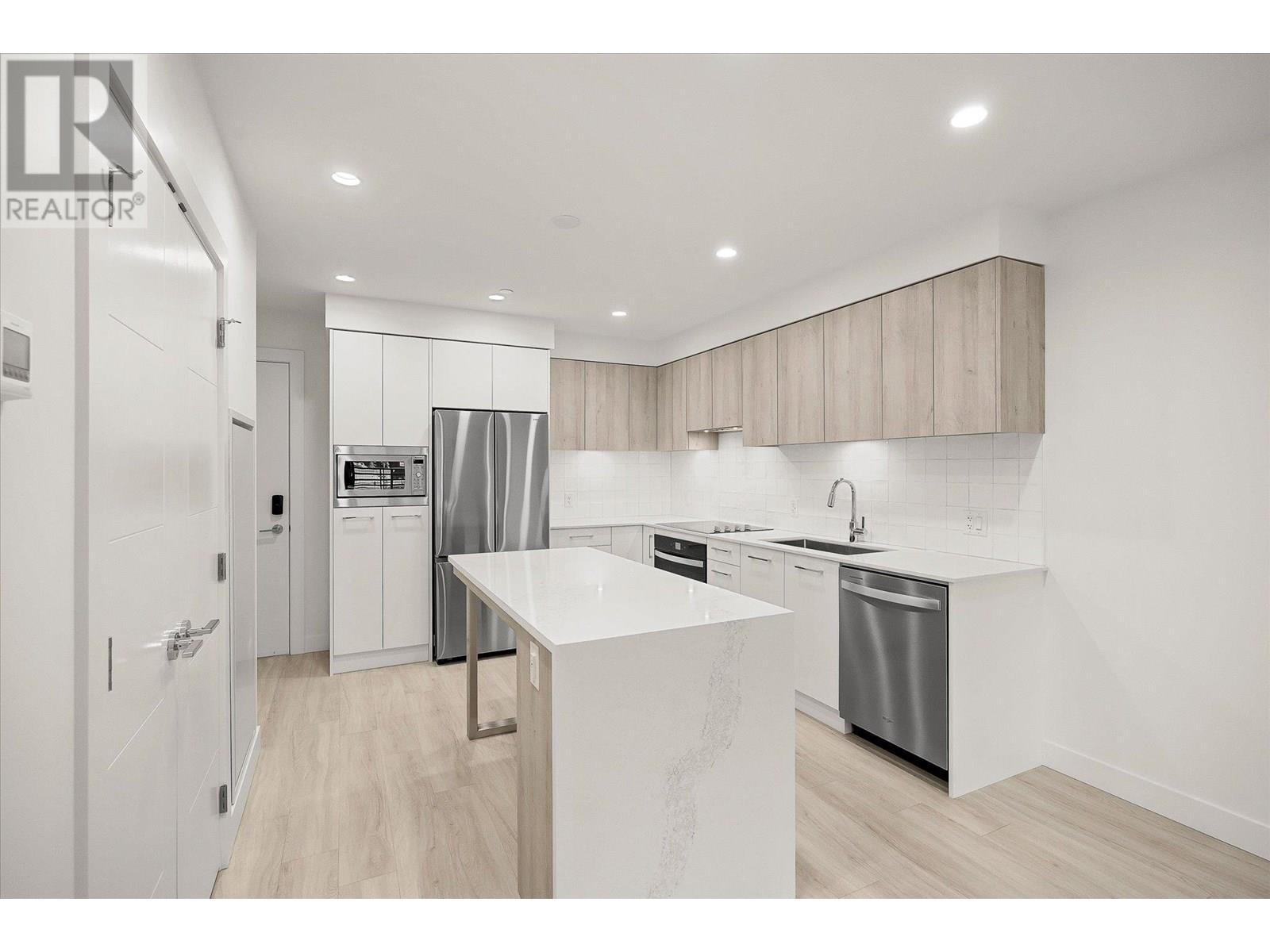 Property at 3699 Capozzi Road Unit# 108 image 3