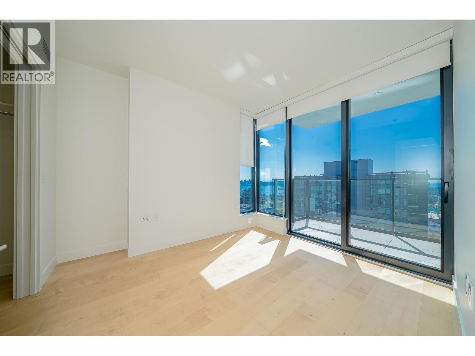 1306 135 E 13th Street, North Vancouver, British Columbia  V7L 0J8 - Photo 6 - R3030529