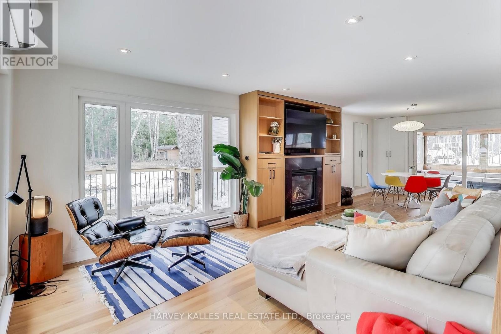 1002 Chippawa Avenue, Gravenhurst, Ontario  P1P 1R1 - Photo 19 - X12305233