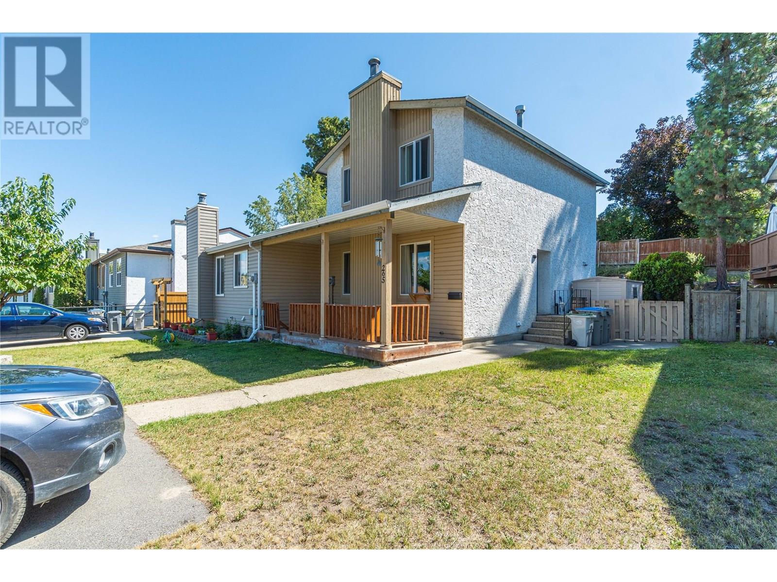 Property at 265 HOLLYBURN Drive image 3