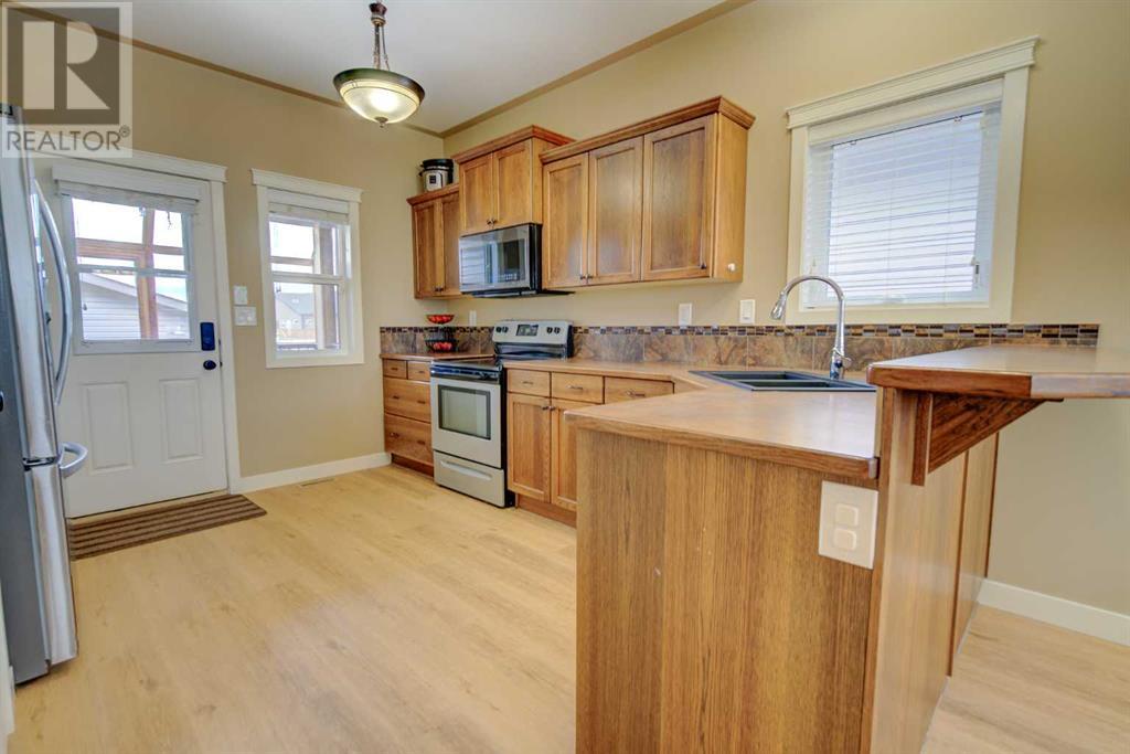 Property at 82 Harvest Close image 4