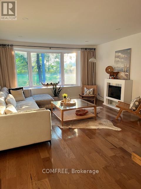 Property at 11022 FIFTH LINE image 5