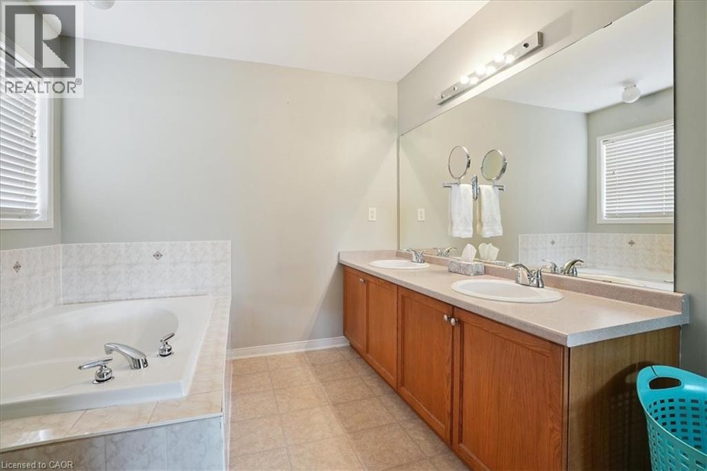 70 Moore Crescent, Ancaster, Ontario  L9G 4Z6 - Photo 24 - 40754398