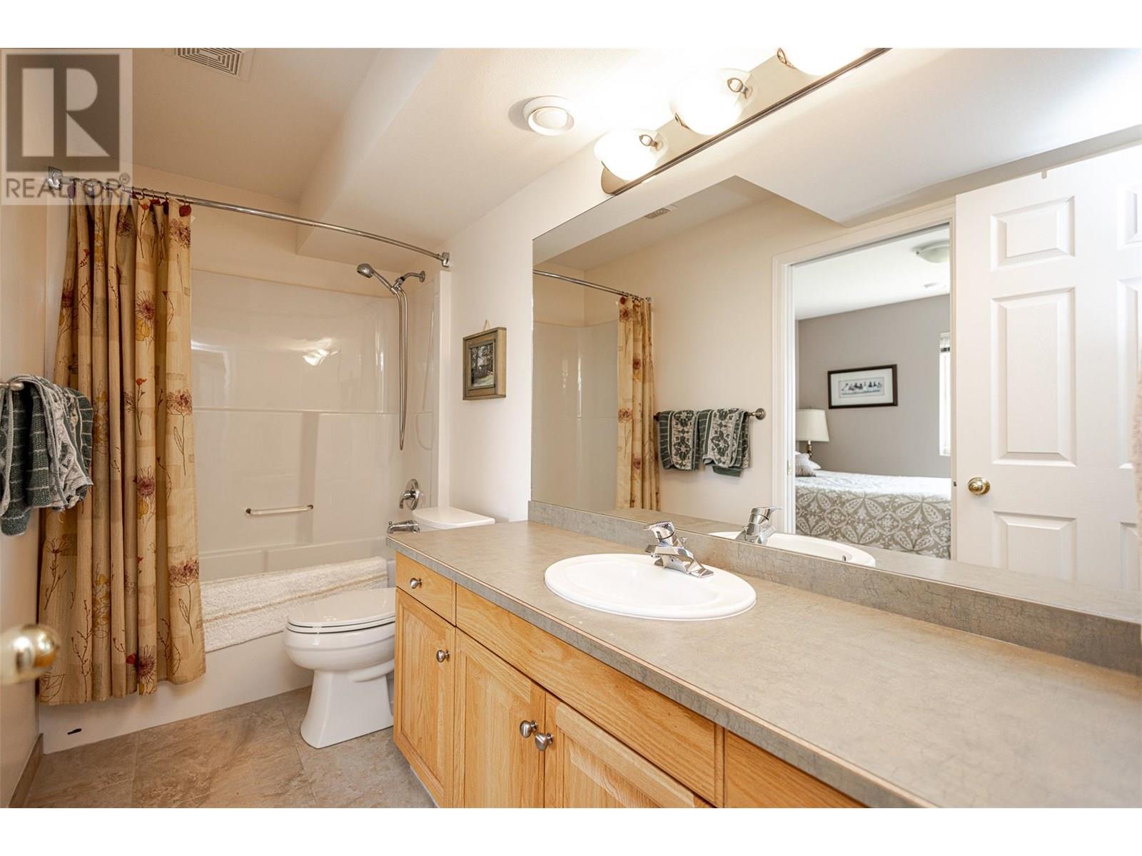 Property at 5291 Bradbury Street image 2