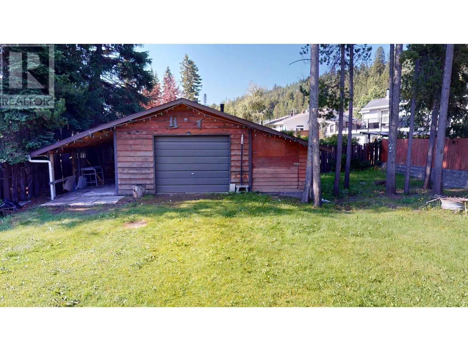 2220 Almond Street