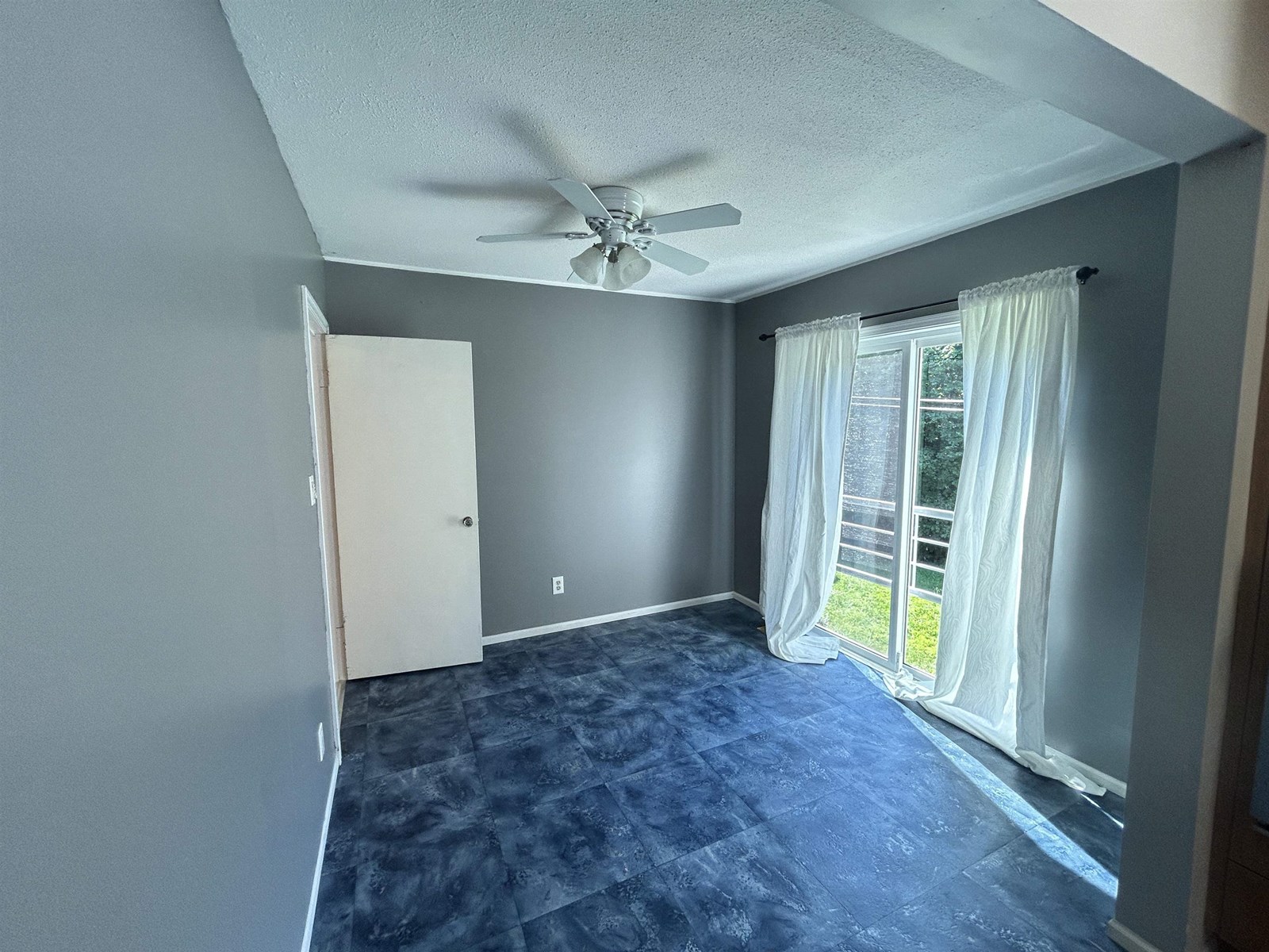 32846 6th Avenue, Mission, British Columbia  V2V 1Y9 - Photo 8 - R3030641