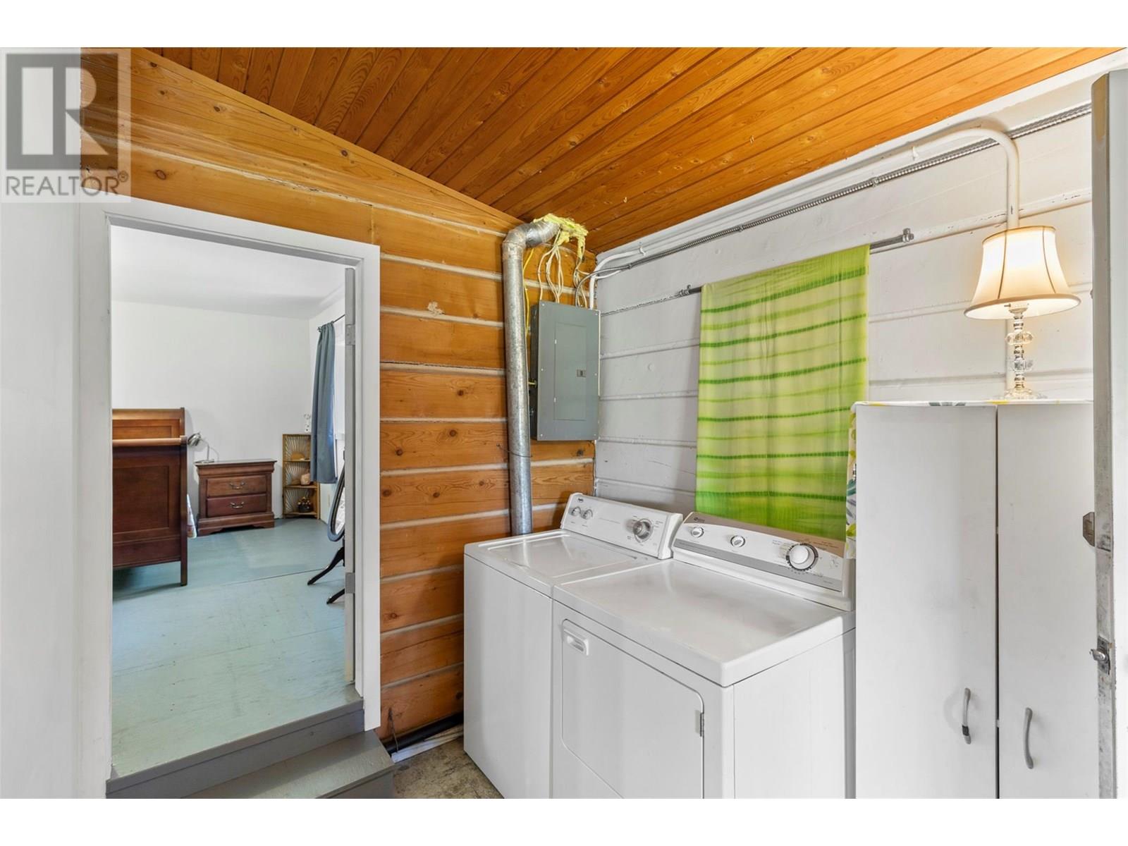 955 Raft River Road, Clearwater, British Columbia  V0E 1N1 - Photo 11 - 10352122