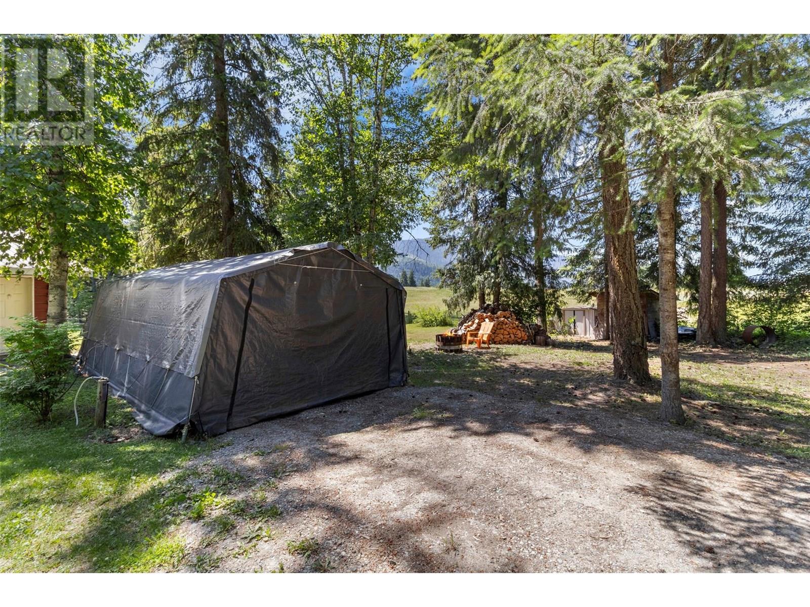 955 Raft River Road, Clearwater, British Columbia  V0E 1N1 - Photo 35 - 10352122