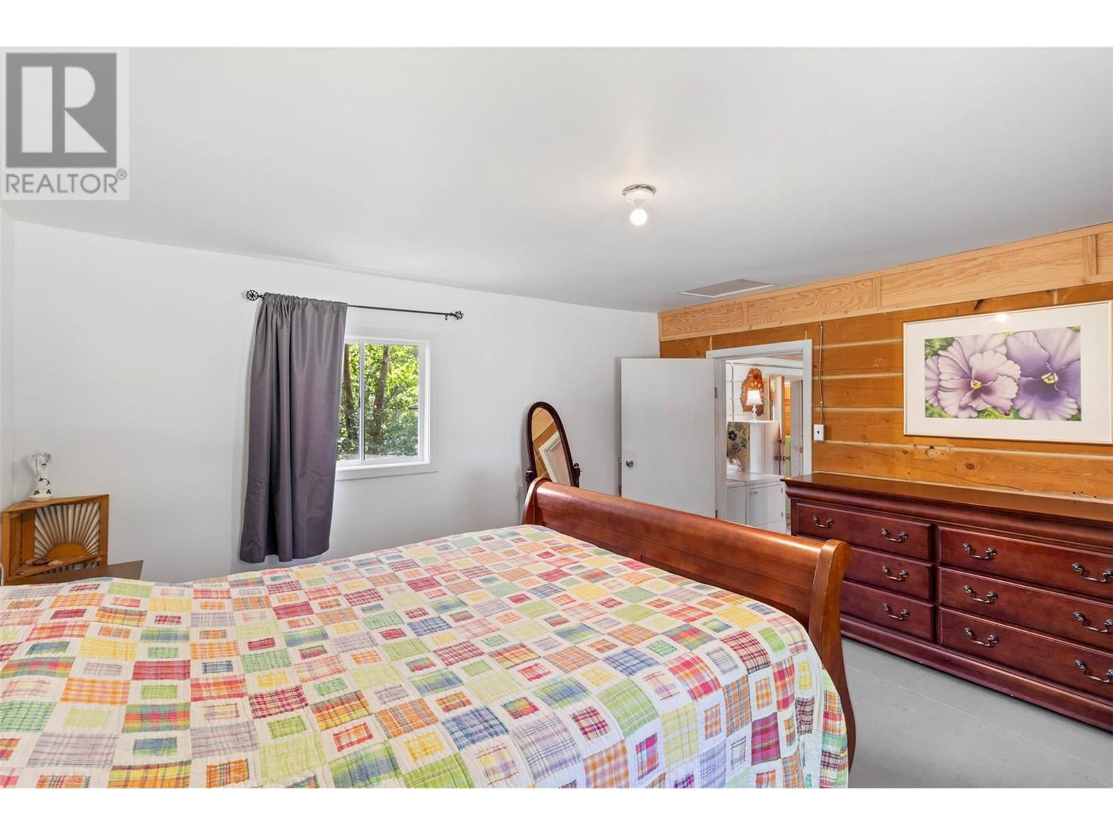 955 Raft River Road, Clearwater, British Columbia  V0E 1N1 - Photo 13 - 10352122