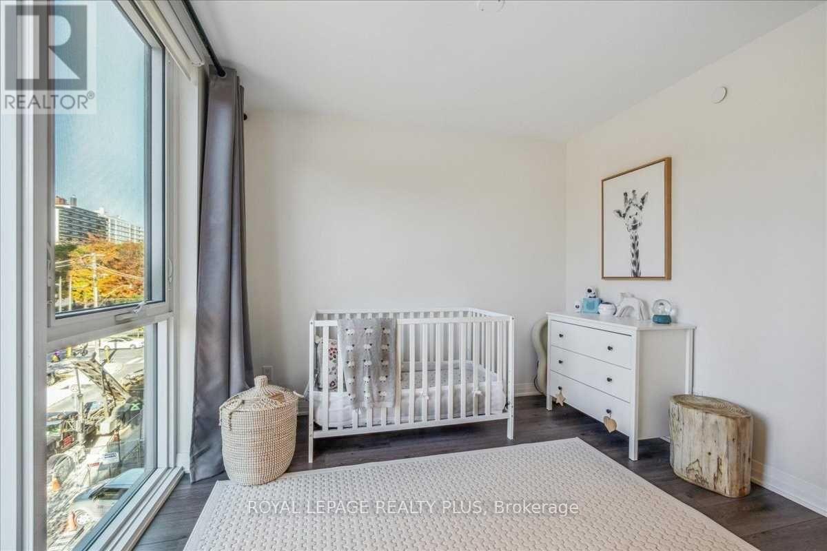 302 - 99 Foxbar Road Sw, Toronto, Ontario  M4V 2G5 - Photo 32 - C12306132
