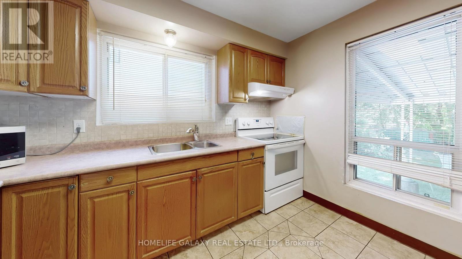 540 Camelot Drive, Oshawa, Ontario  L1K 1K4 - Photo 23 - E12306094