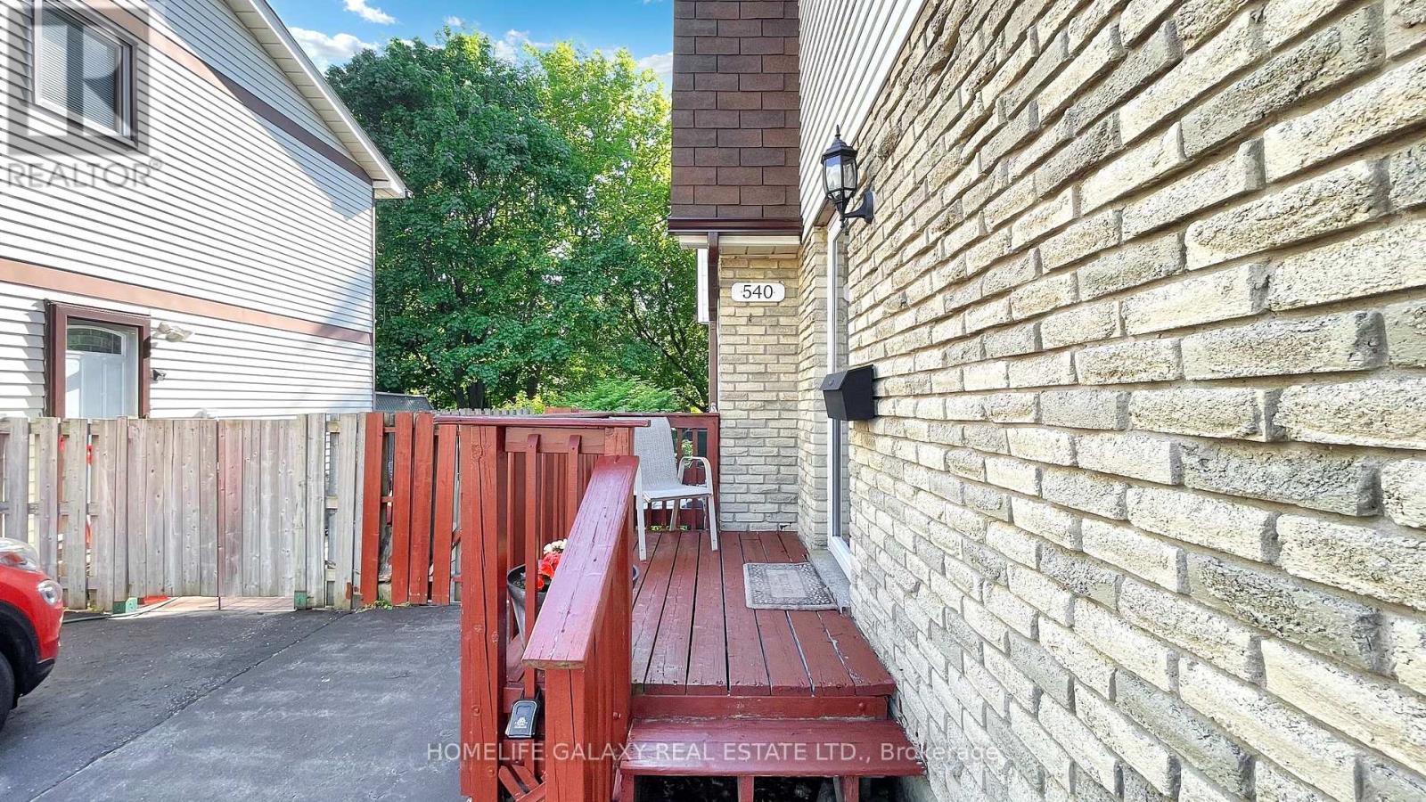 540 Camelot Drive, Oshawa, Ontario  L1K 1K4 - Photo 9 - E12306094