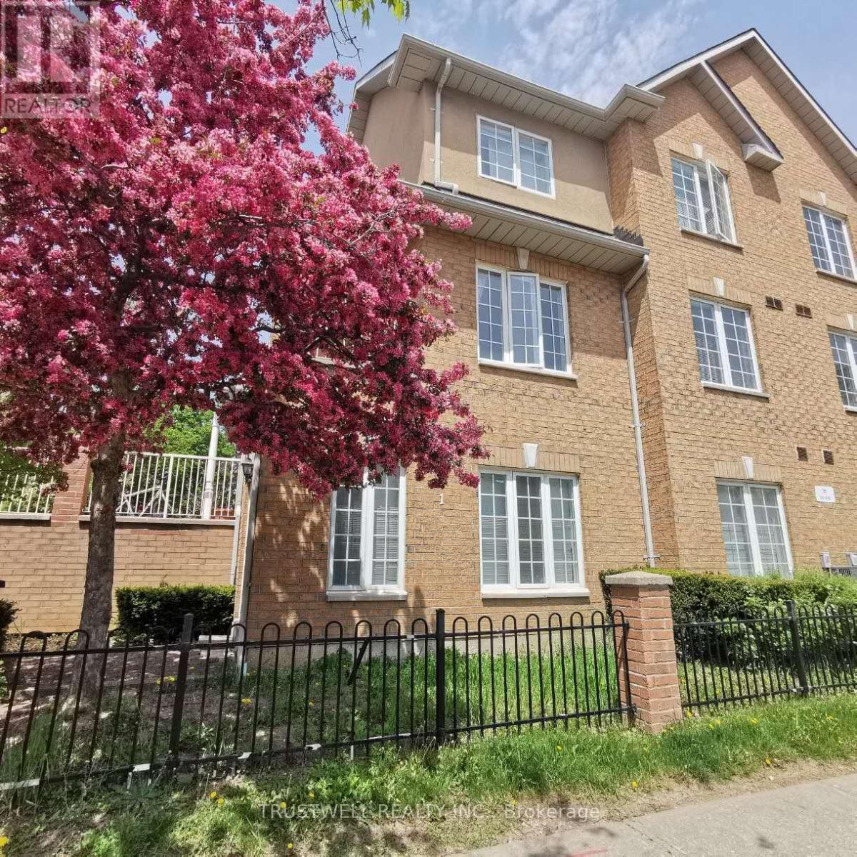 1 - 16 Cox Boulevard, Markham, Ontario  L3R 4G4 - Photo 17 - N12306105