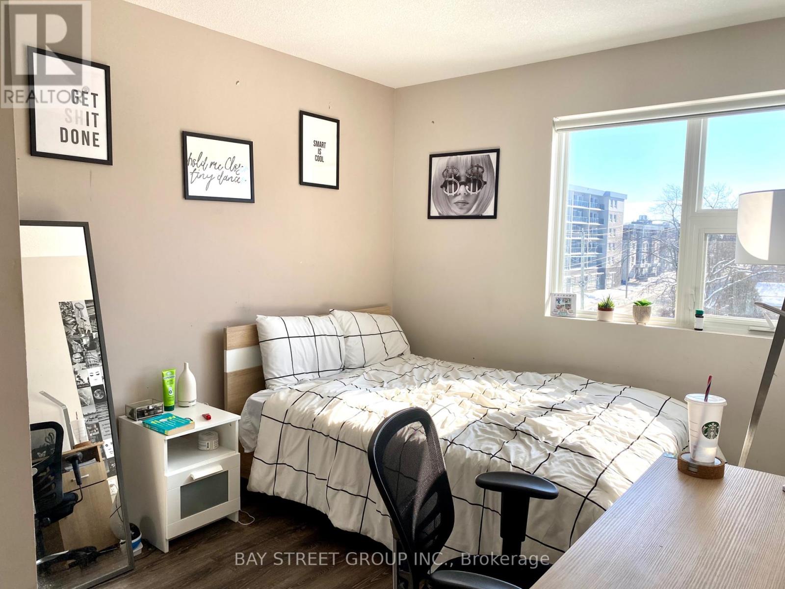 217 - 288 Albert Street, Waterloo, Ontario  N2L 3T8 - Photo 2 - X12306166