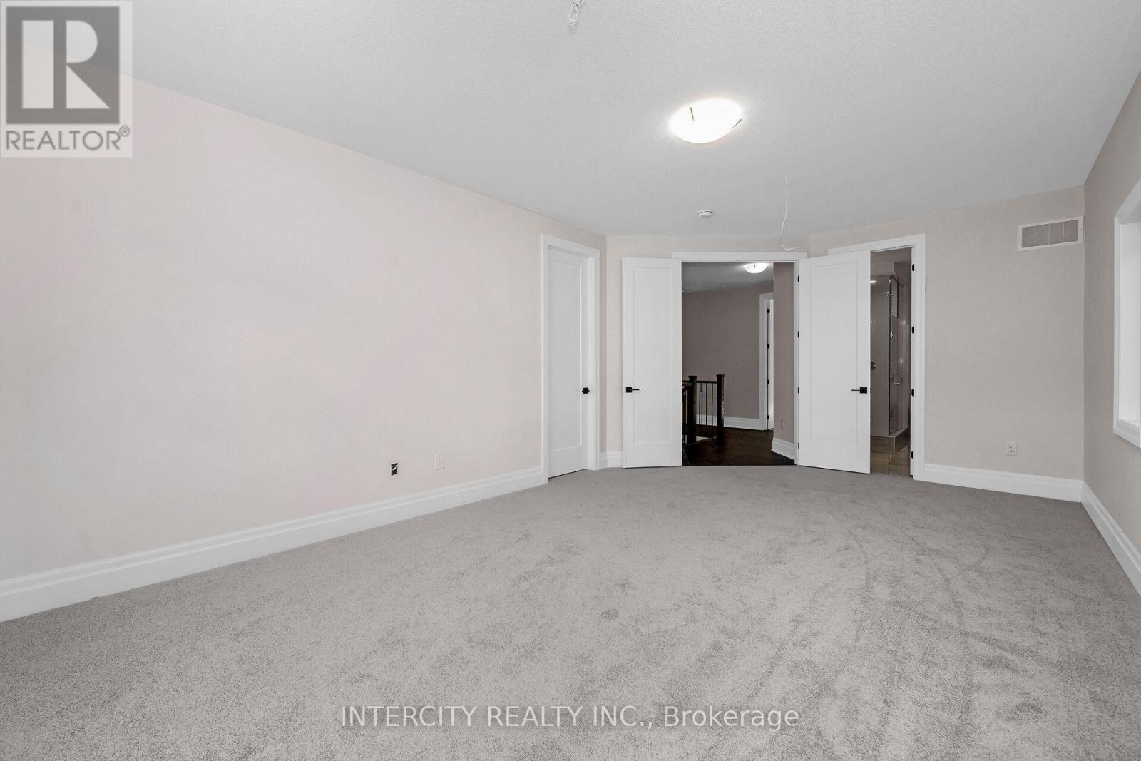 65 Claremont Drive, Brampton (Sandringham-Wellington North), Ontario  L6R 4E7 - Photo 19 - W12303320