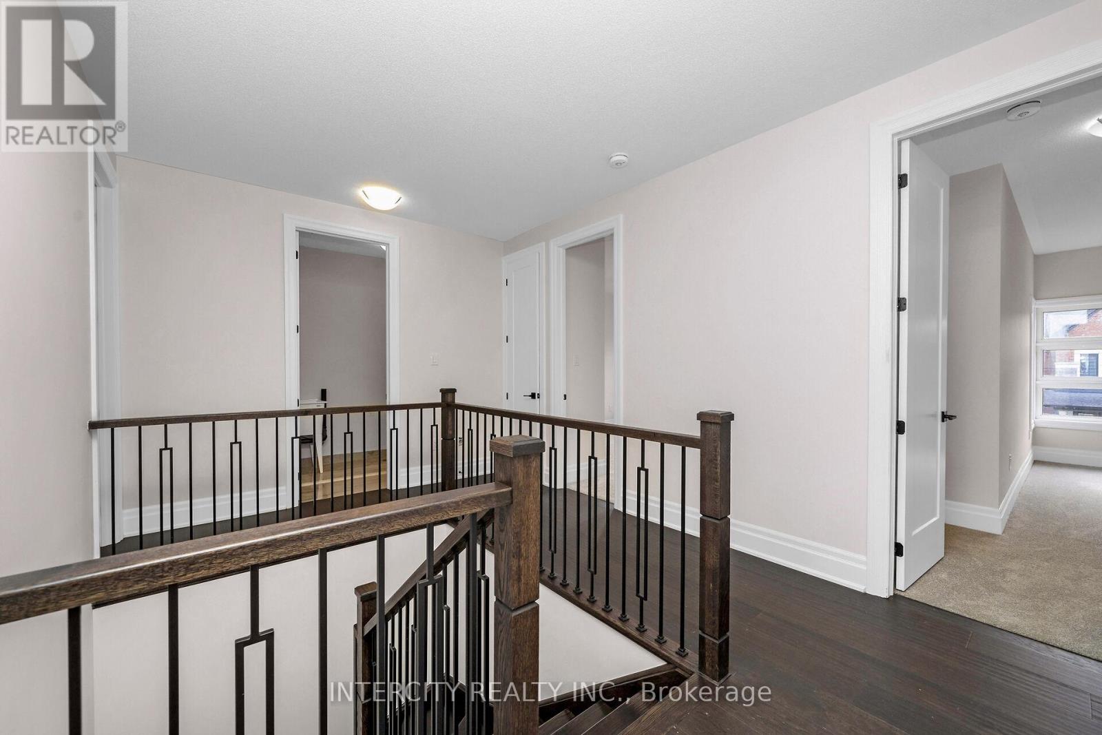 65 Claremont Drive, Brampton (Sandringham-Wellington North), Ontario  L6R 4E7 - Photo 22 - W12303320