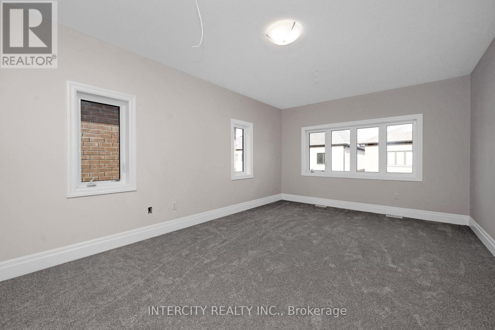 65 Claremont Drive, Brampton (Sandringham-Wellington North), Ontario  L6R 4E7 - Photo 18 - W12303320
