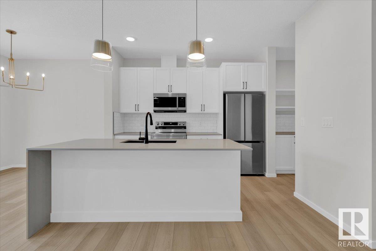 133 Hilton Cv, Spruce Grove, Alberta  T7X 1Y4 - Photo 6 - E4449535