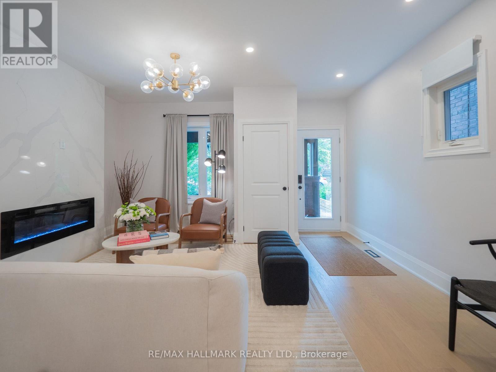 Property at 18 MILLBROOK CRESCENT image 5